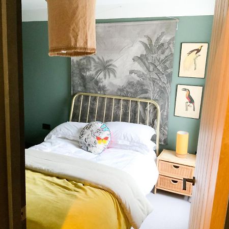 Boutique Home Near Chichester Centre ภายนอก รูปภาพ