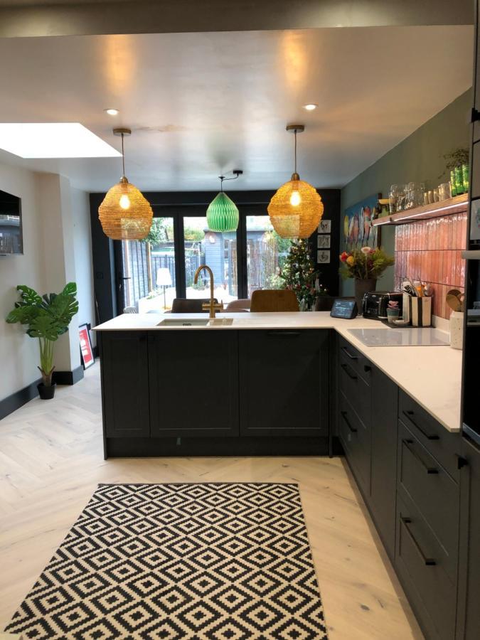 Boutique Home Near Chichester Centre ภายนอก รูปภาพ