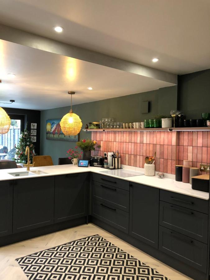 Boutique Home Near Chichester Centre ภายนอก รูปภาพ